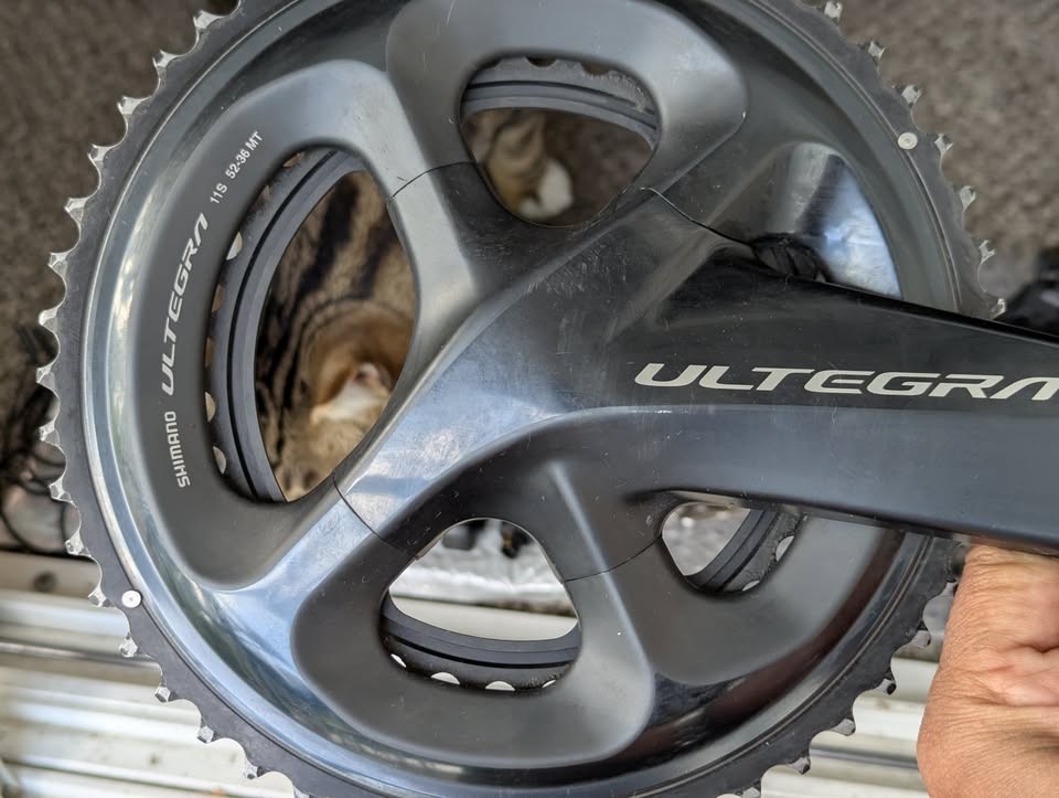 Shimano 2x11 Di2 Ultegra, DA, RS785 mix but full